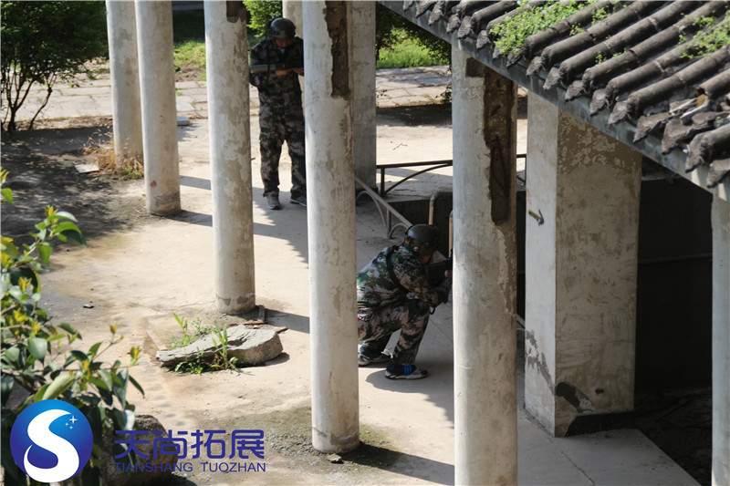 西安国泰庄园真人CS场地