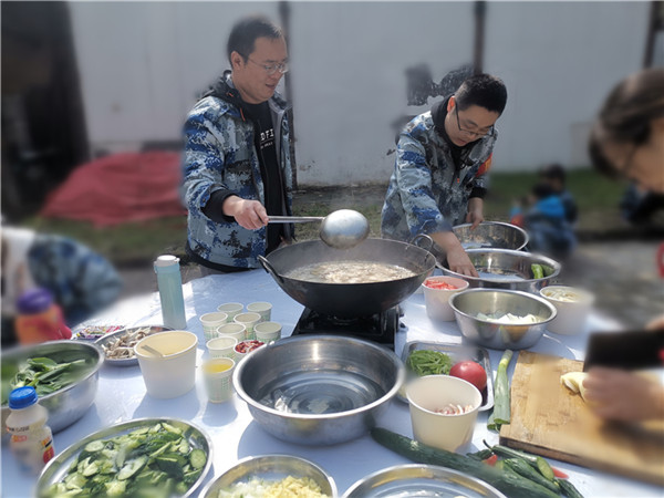 户外亲子活动之野炊